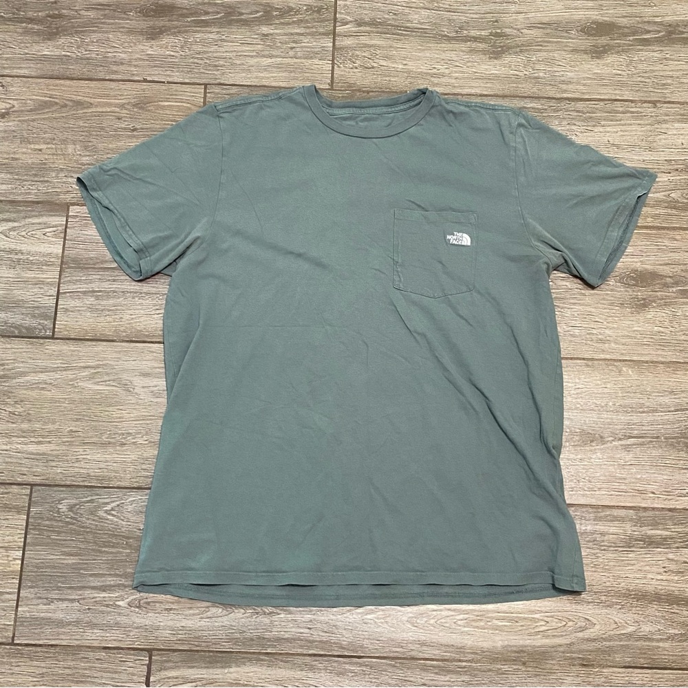 The North Face Men’s XL Tee